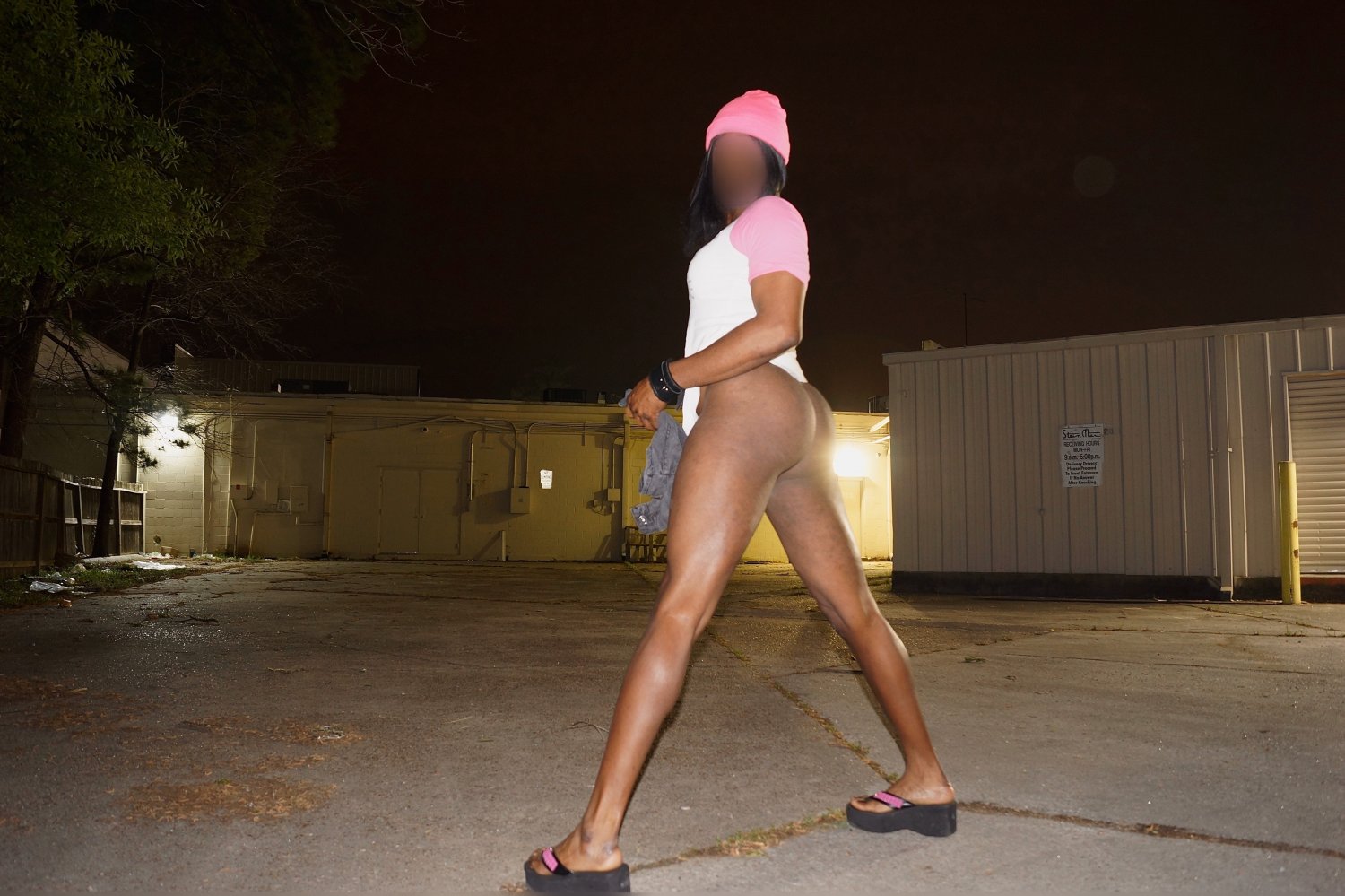 Sissy Gina #p7p0FXR7